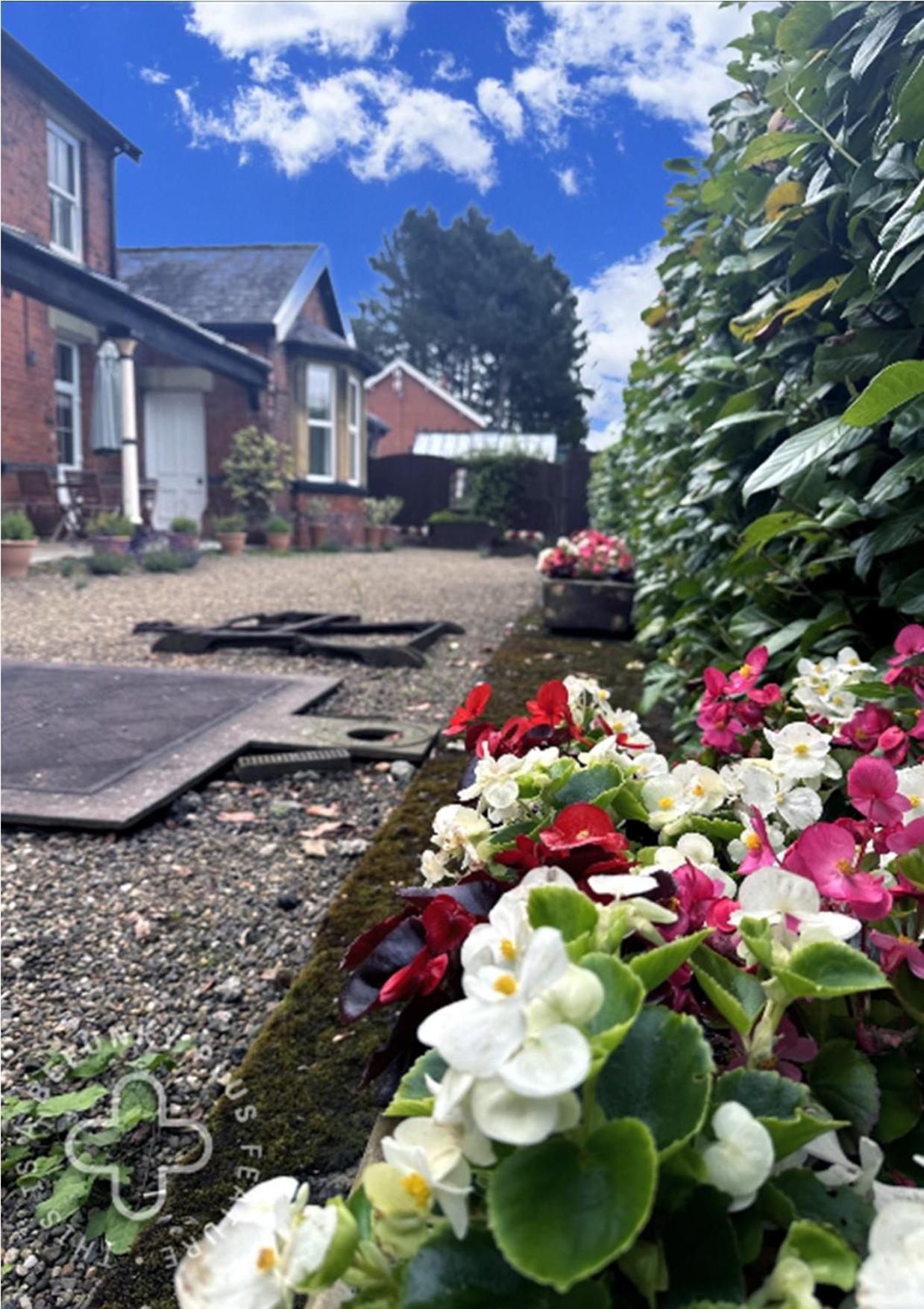Station House Holiday Cottages, Exclusively For Grown Ups, Thornton Dale Pickering Exterior photo
